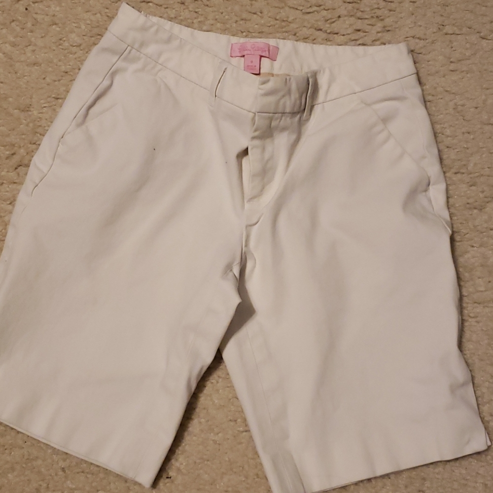 White Lilly Pulitzer shorts, size 0